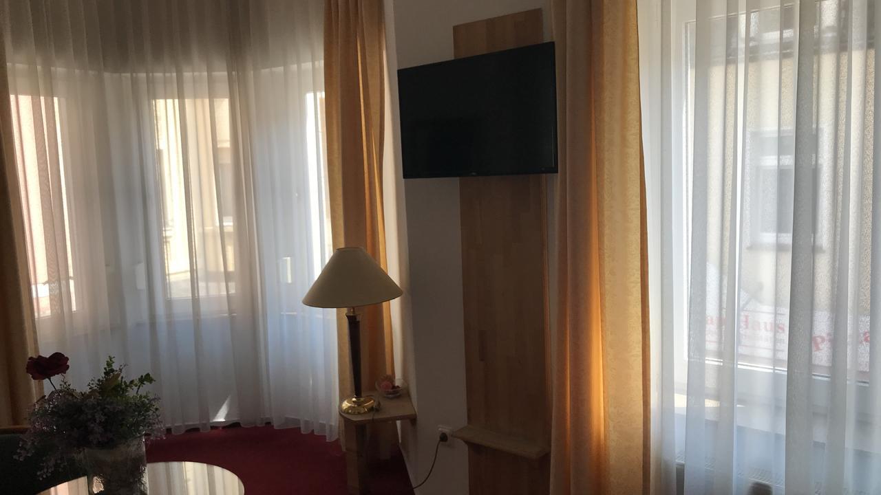 Hotel-Nachtwaechter 우나 외부 사진